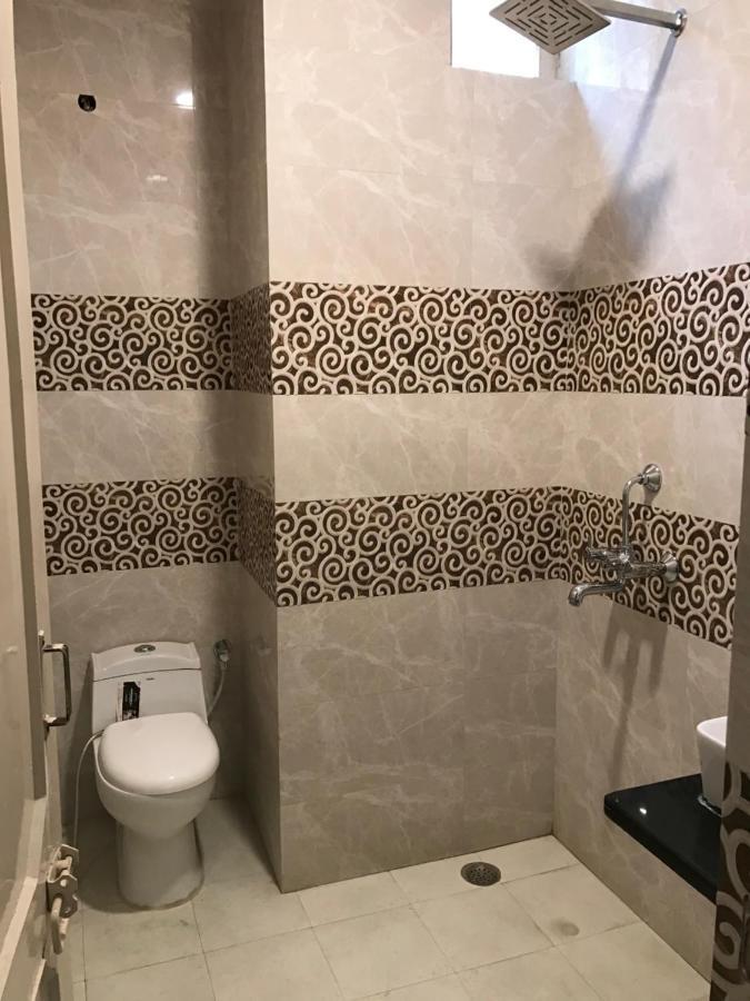Hotel Natraj Bulandshahr Extérieur photo